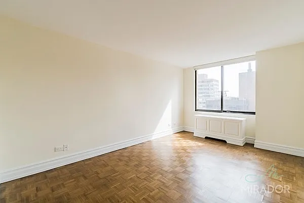 Rented by Mirador Real Estate | media 4