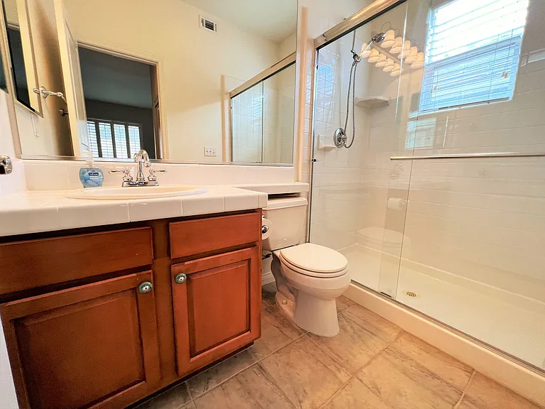 477 Hawk Canyon Ct — Photo 10