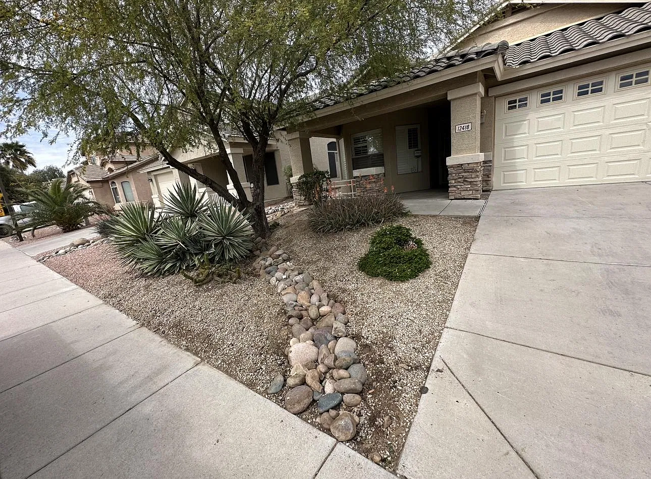 12418 W Windsor Blvd — Photo 1