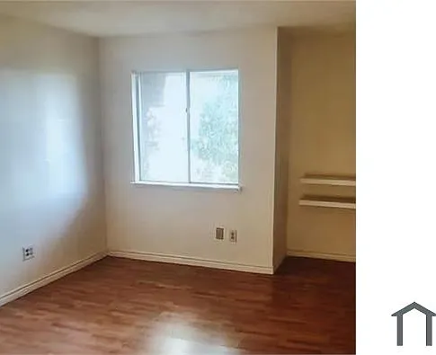 5329 Pinewilde Dr #B — Photo 5
