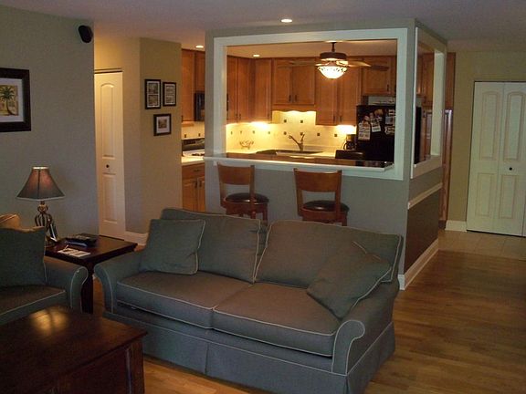 2nd image of 1053 Ogden Ave #351