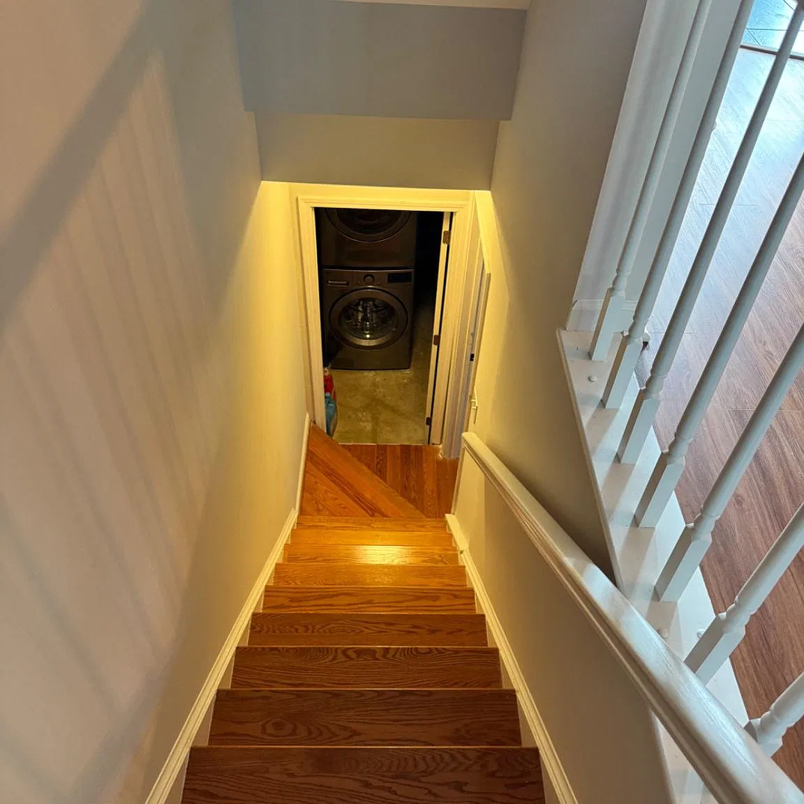 1 bed, 1.0 bath, 2053 sqft, $1,400 — Photo 2