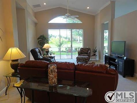 4th image of 434 NW Sunview Way