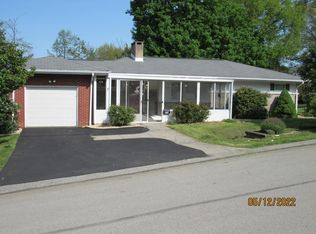 716 Greene St, Irwin, PA 15642