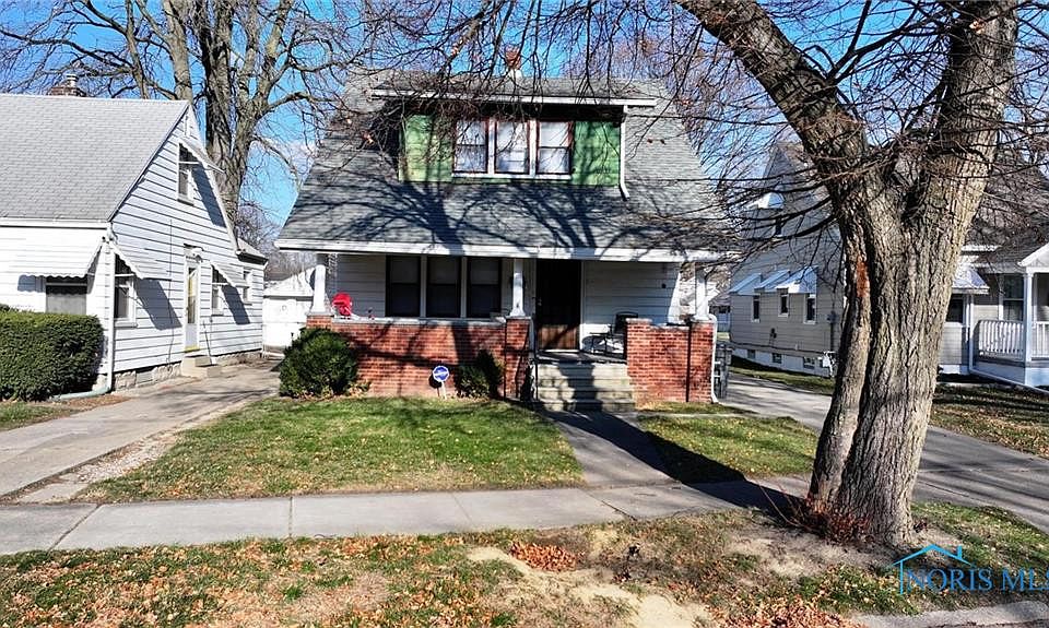 1st image of 744 Dryden Dr