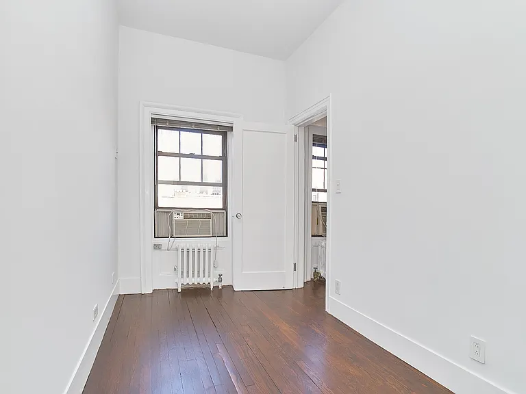 312 Bleecker St #3 — Photo 10