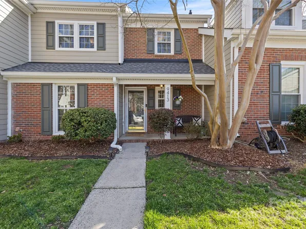 9413 Kings Falls Dr, Charlotte, NC 28210