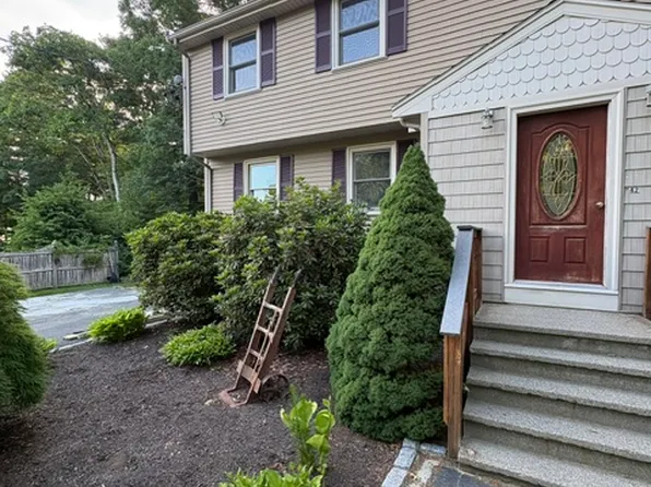 40 North St Unit 40, Mansfield, MA 02048