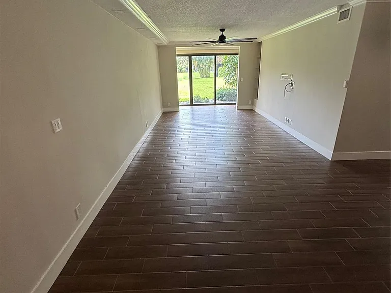 7741 La Mirada Dr — Photo 19