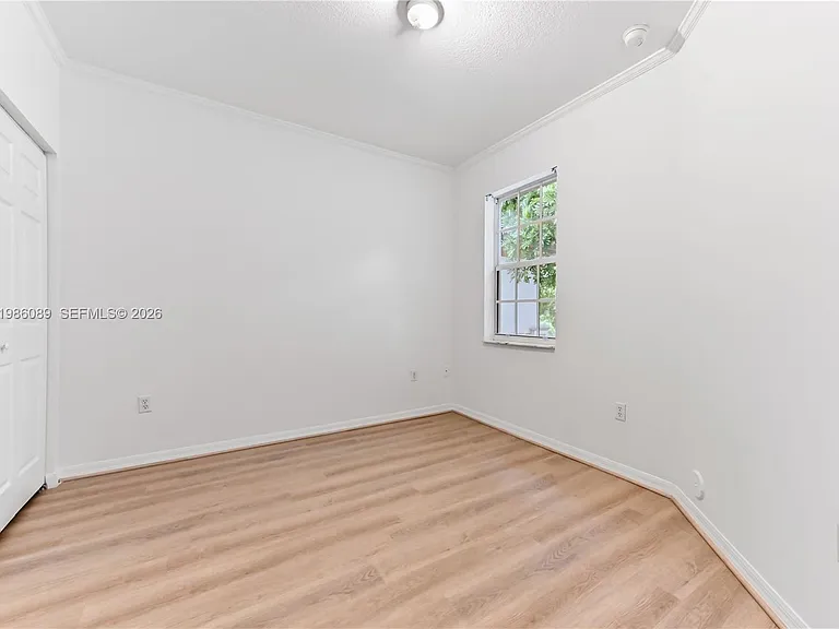 5043 SW 140th Ter — Photo 22