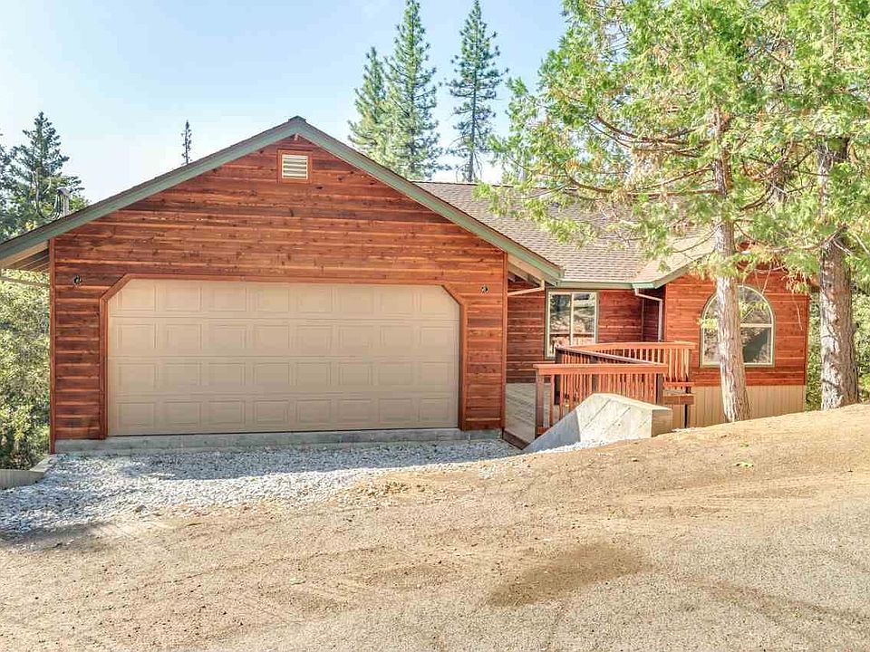 1st image of 23849 Oxbow Ln S