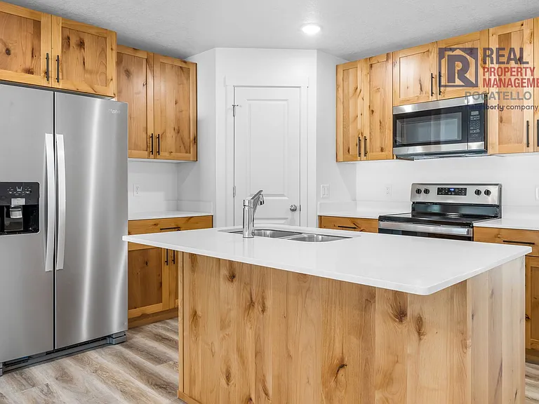 1014 W Quinn Rd #BLD-11 — Photo 4