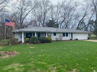 52955 Swanson Dr, South Bend, IN