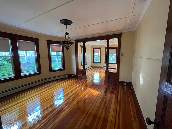 3rd image of 63 Garfield Ave #2