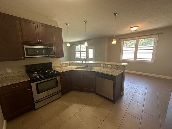 Open kitchen