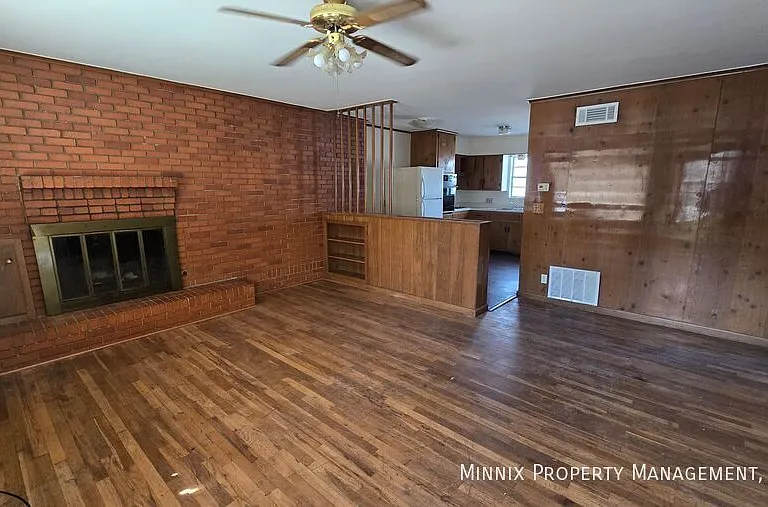 4226 SW 2nd Ave #2 — Photo 2