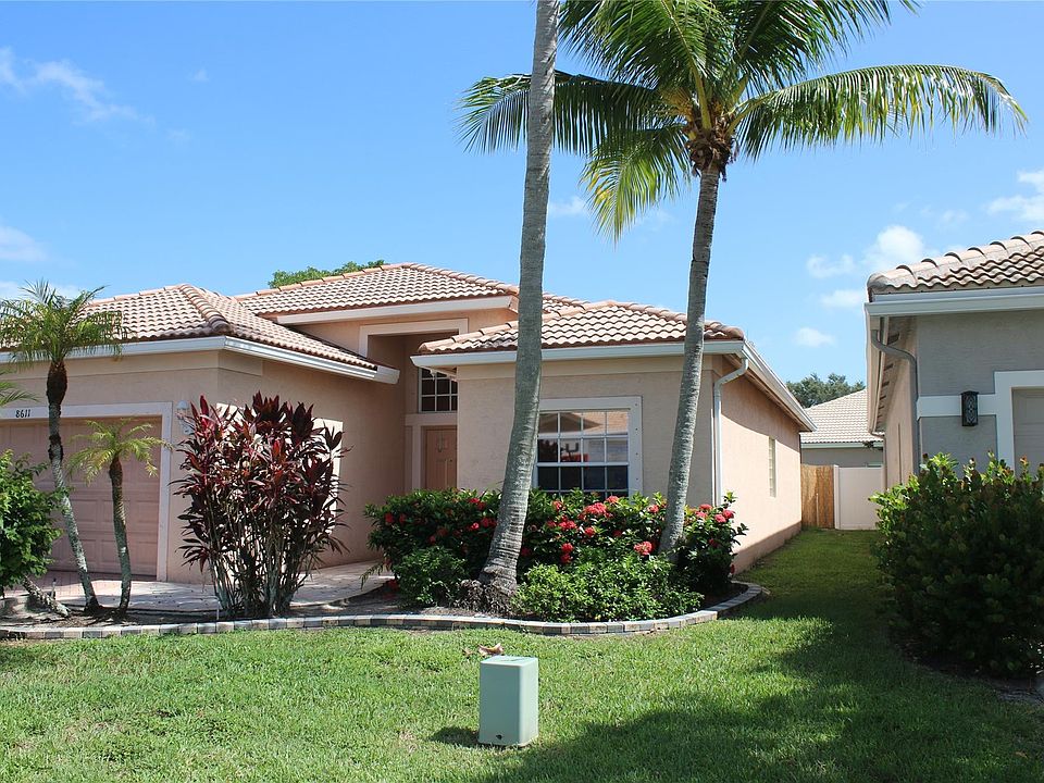 1st image of 8611 Green Cay