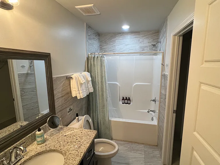 3619 Clopton St SW — Photo 4