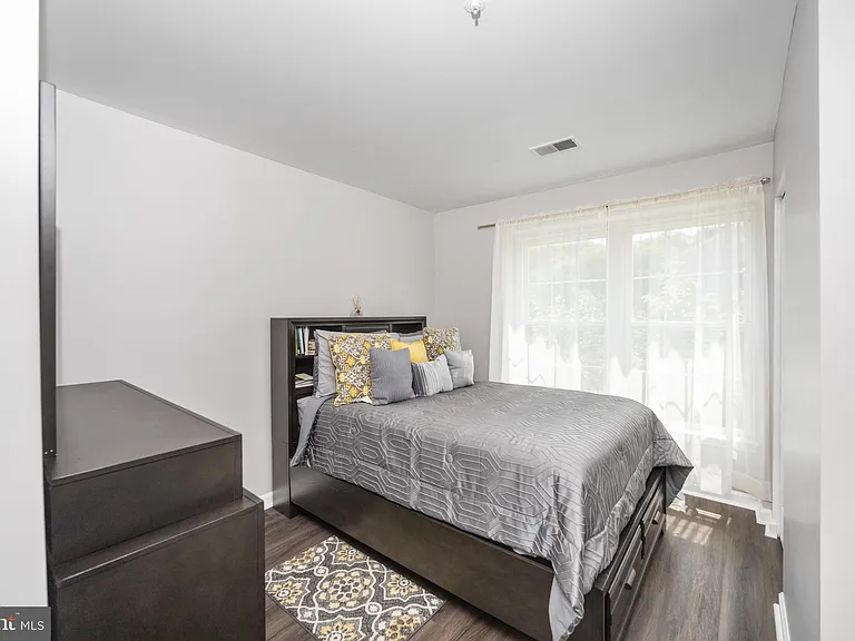 12807 Town Center Way — Photo 15