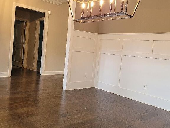 5th image of 10349 Magnolia Farms Dr