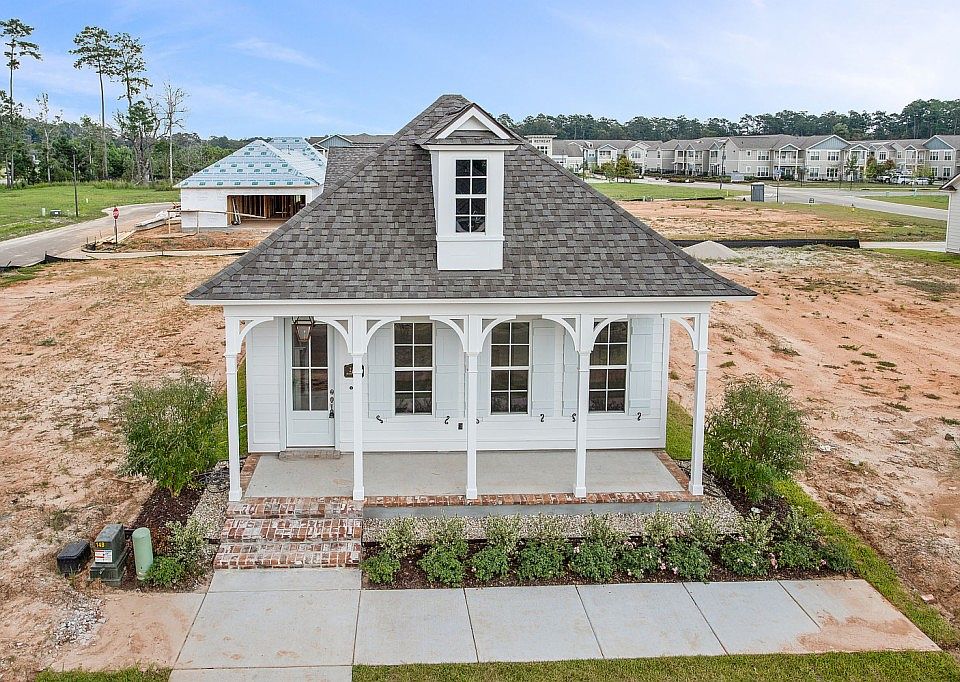 1st image of 2320 Bradbury Pl