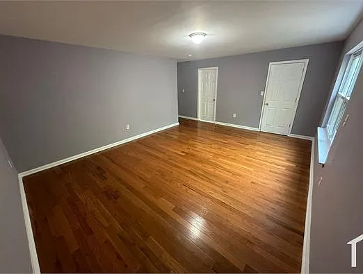 327 W Runyon St #1 — Photo 6