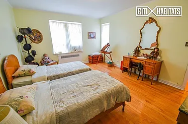 Sold by Citi Habitats