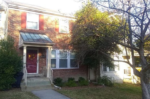 2nd image of 8523 Grandhaven Ave