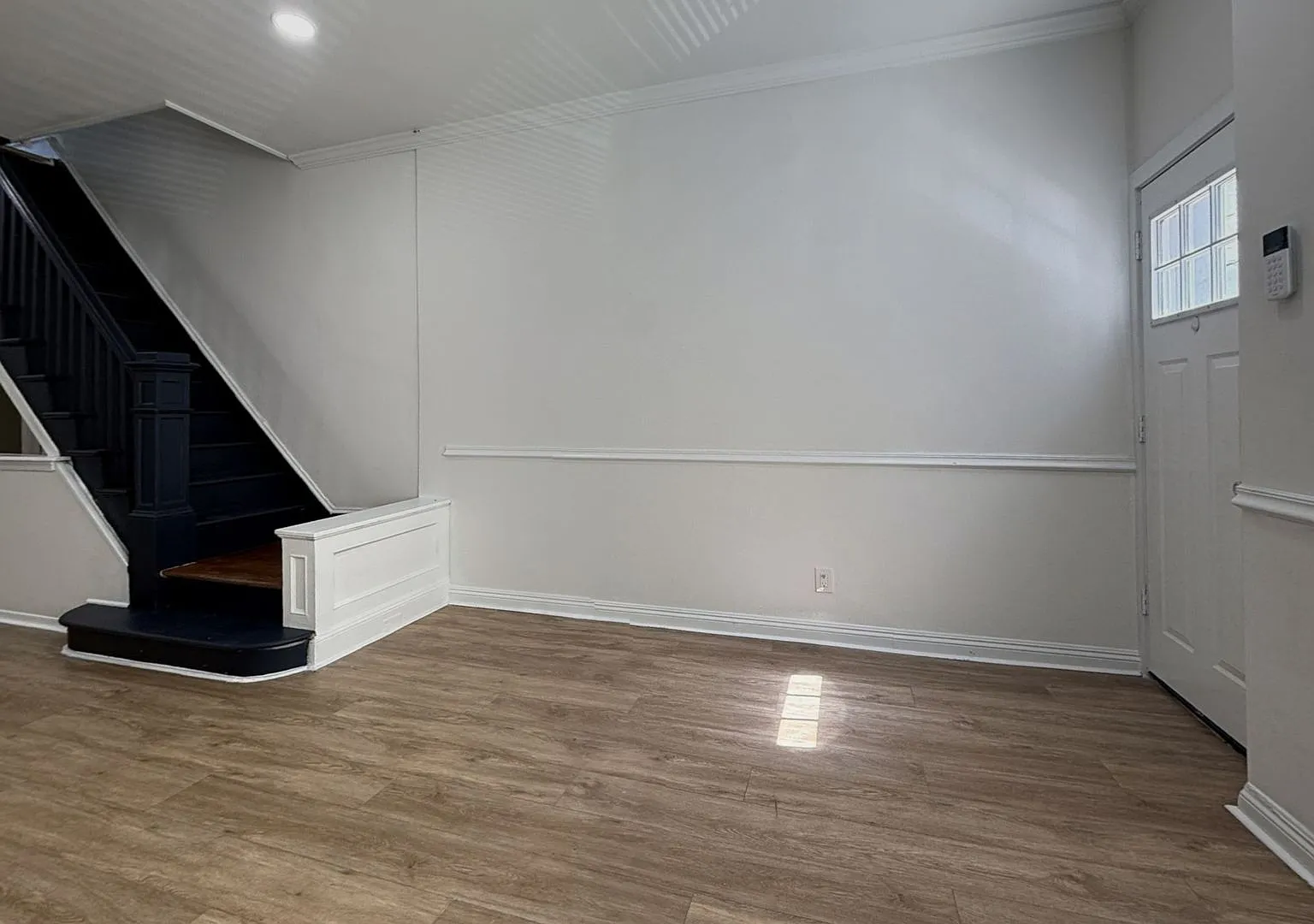 2915 Wilder St., 3 bedrooms, 1.5 bathrooms Home — Photo 3