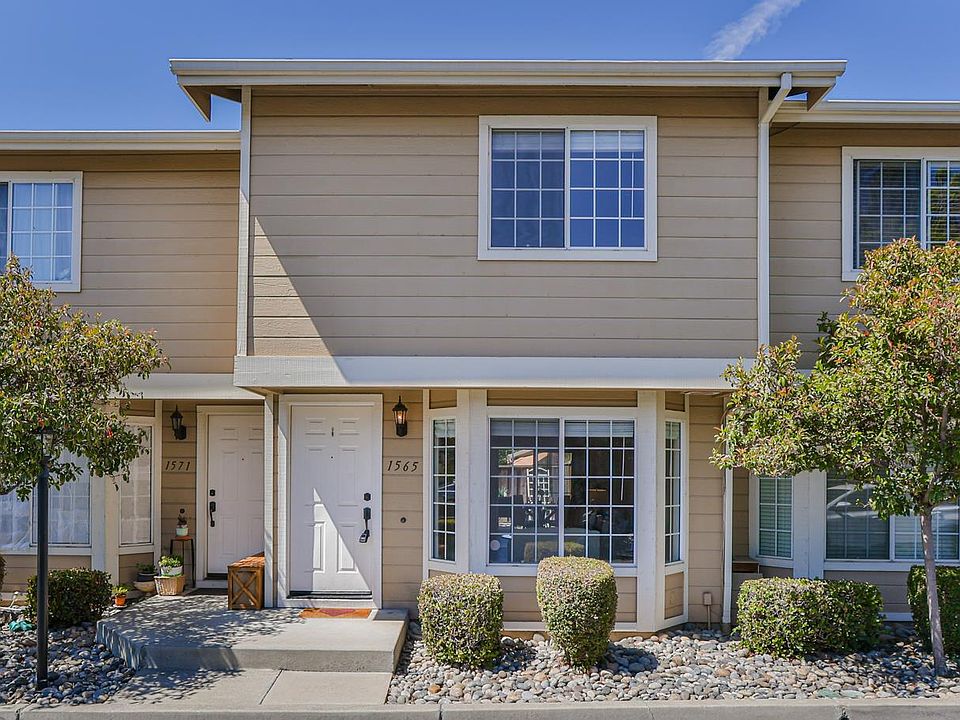 1st image of 1565 Sandra Kay Ct