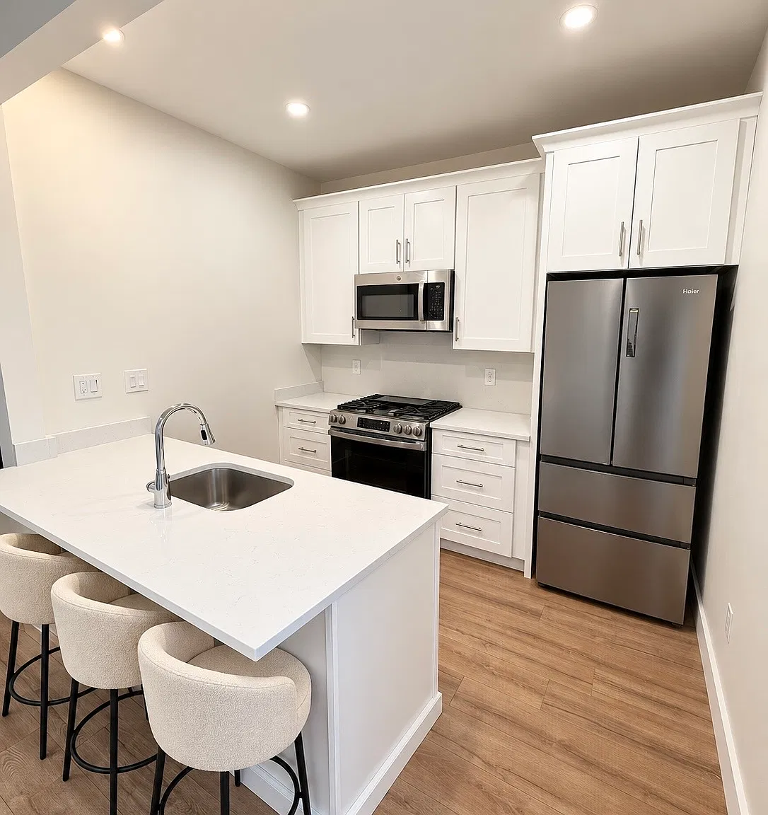 1 bed, 540 sqft, $3,000 — Photo 3