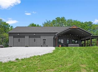 32804 E Perry Rd, Grain Valley, MO 64029
