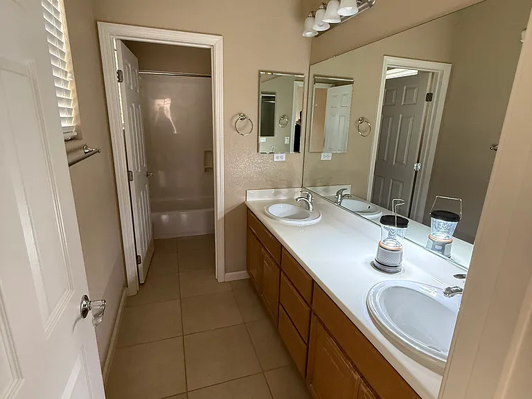702 N San Marcos Dr — Photo 25