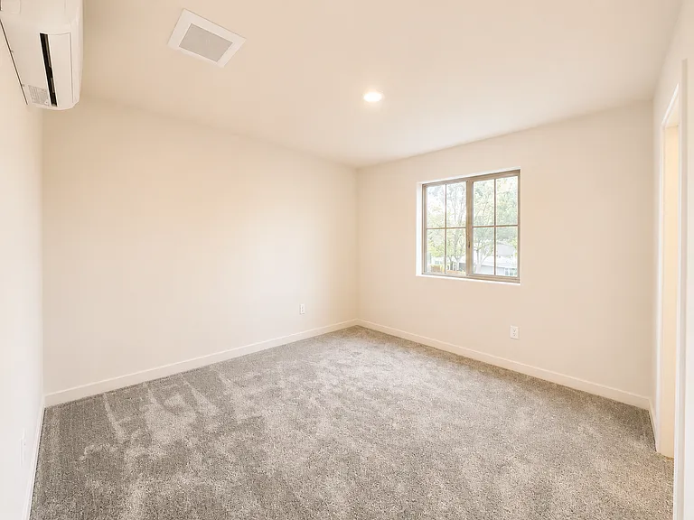 3215 W 7th Ave — Photo 14