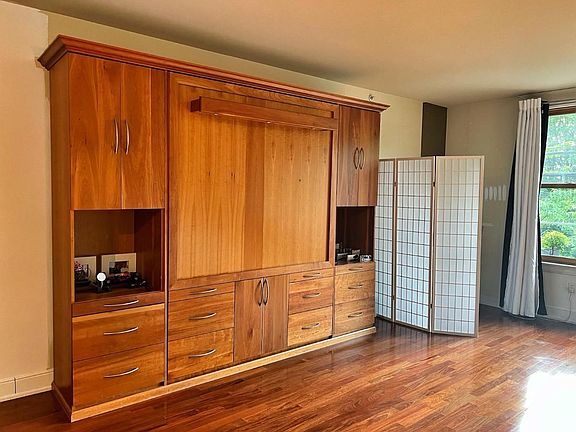4th image of 2920 Eastlake Ave E APT 203