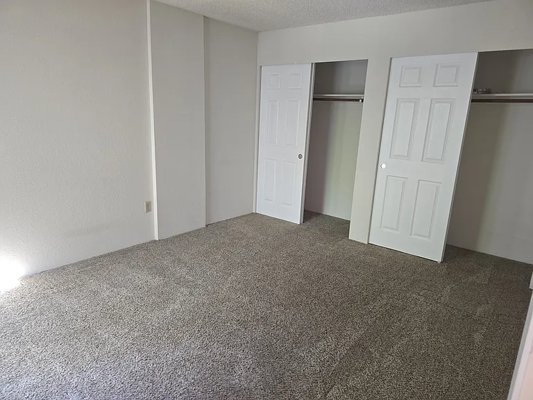2300 G St — Photo 19