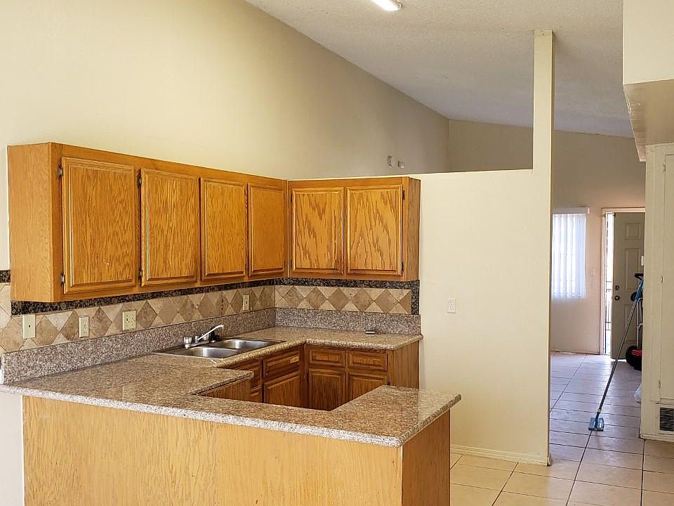 1st image of 1354 Virginia Ave APT B