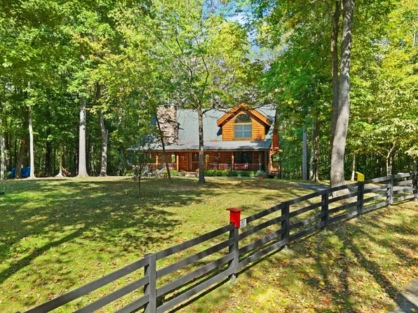 106 Pleasant Hill Rd, Jamestown, KY 42629