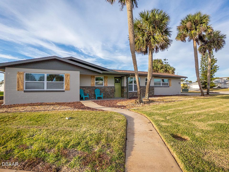 1st image of 15 Aqua Vista Dr