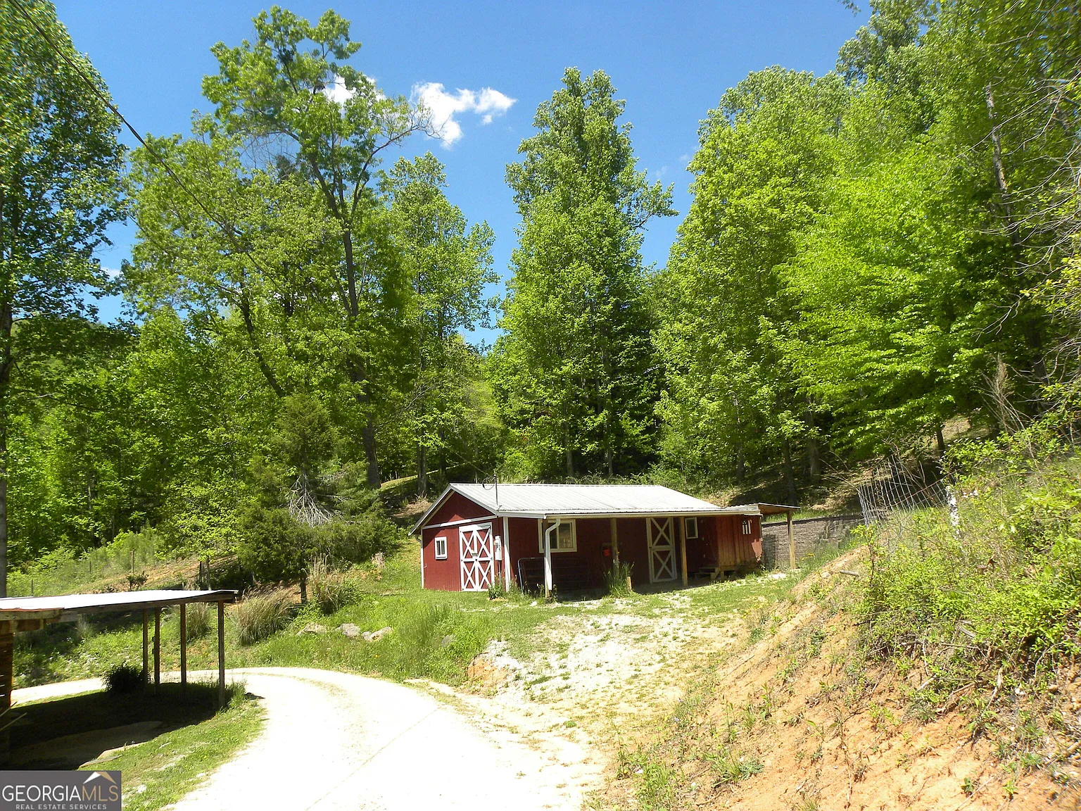 3 bed, 2.5 bath, 1950 sqft, $3,000 — Photo 4