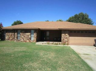 315 Beaumont Dr, Ardmore, OK 73401