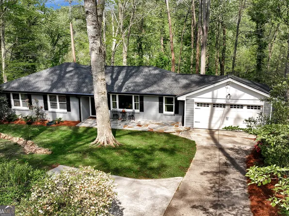 2424 Melinda Ct, Atlanta, GA 30345
