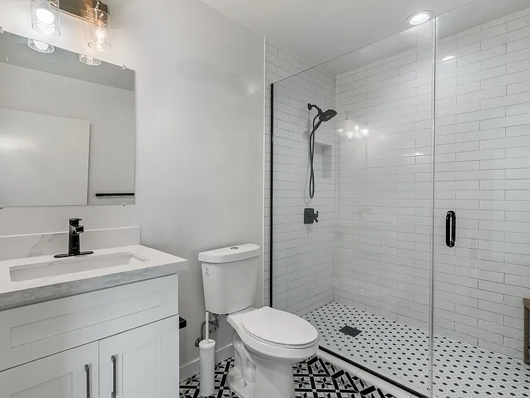 602 Douglas St #602 — Photo 21