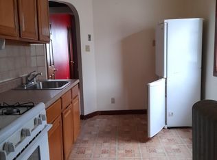 2219 W 5th St, Brooklyn, NY