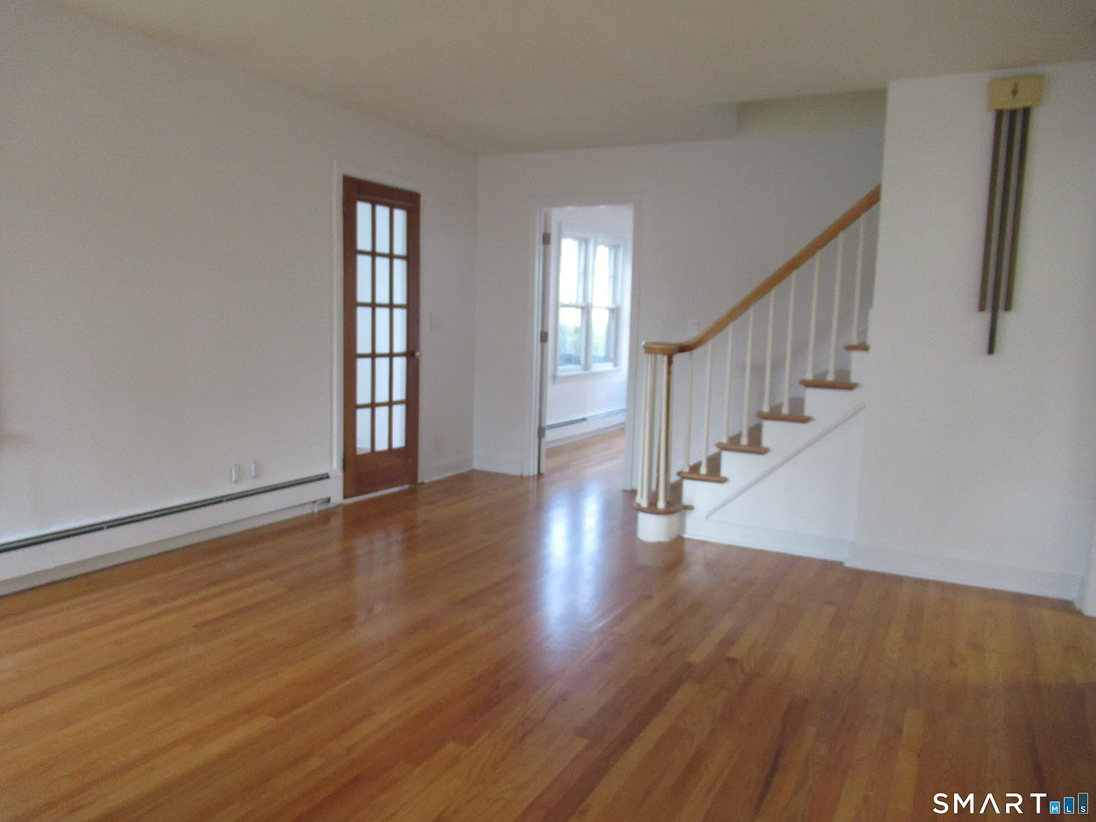 4 bed, 2.0 bath, 1627 sqft, $4,000 — Photo 3