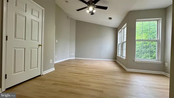 2571 Chase Wellesley Dr — Photo 17