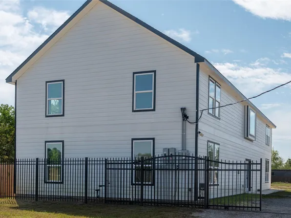 1654 County Road 3540, Cleveland, TX 77327