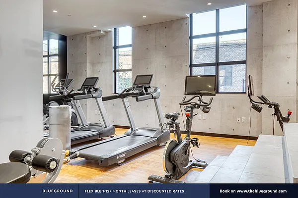 Rented by The Blueground | media 276