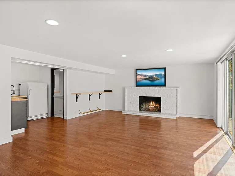 560 N Keene Way Dr — Photo 28