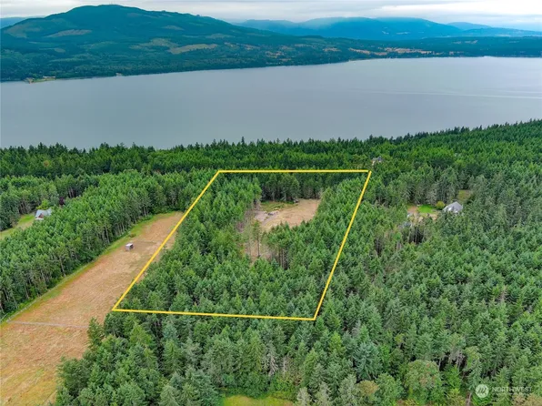 6219 Cape George Road, Port Townsend, WA 98368